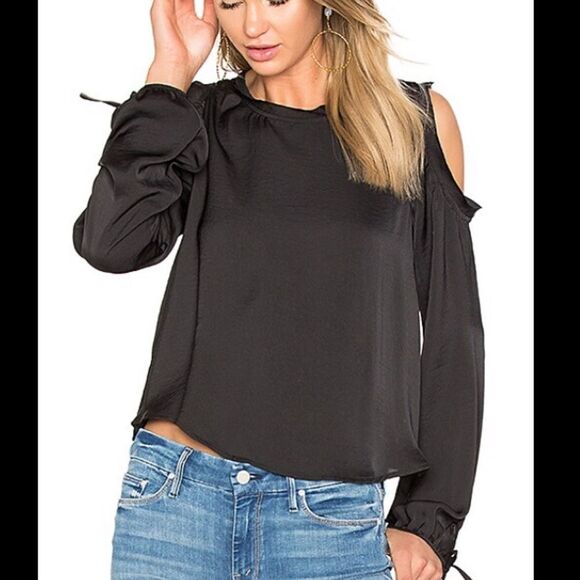 NWT Alec Les Filles Silky black cold shoulder long sleeve blouse size S - Picture 1 of 8